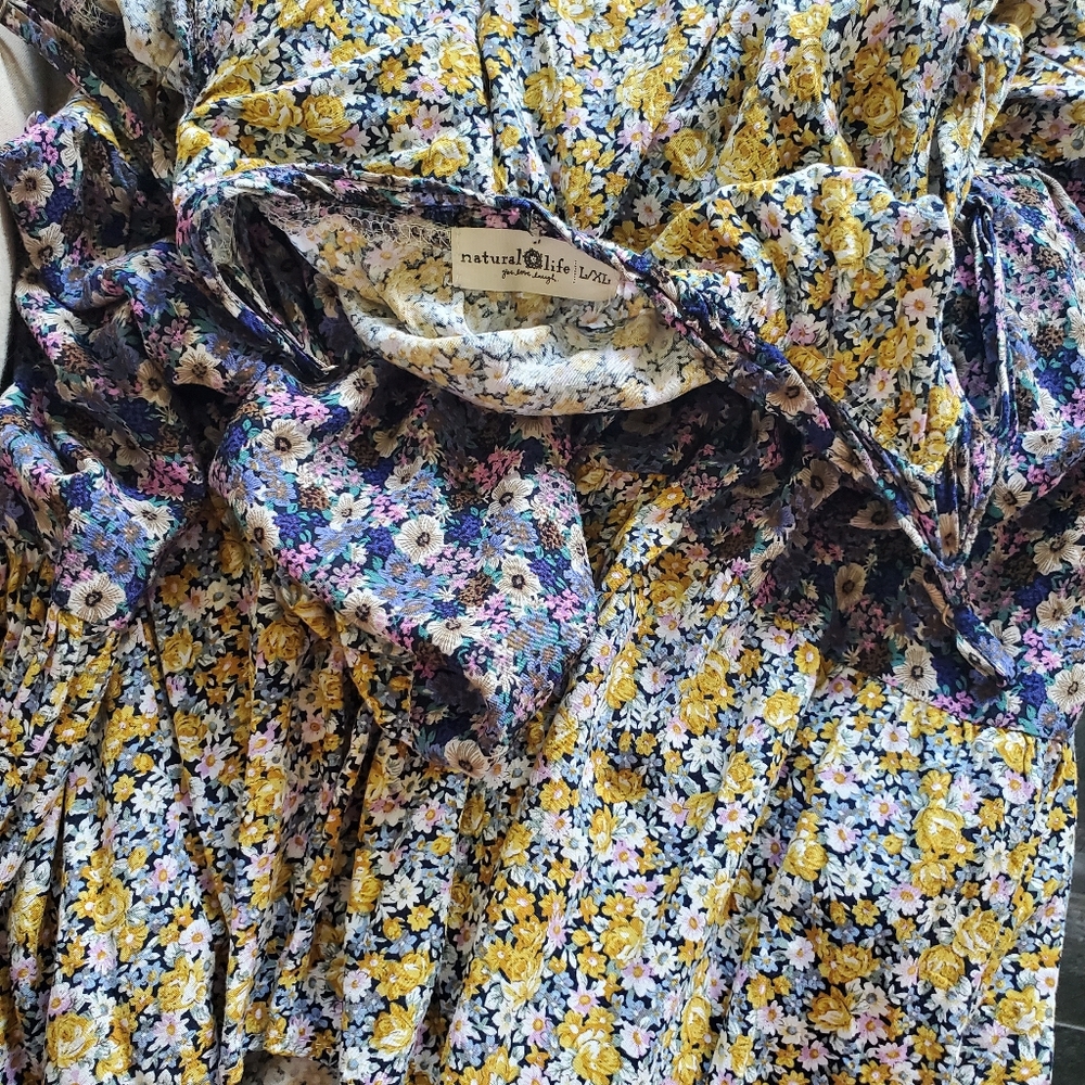 NATURAL LIFE HARLEY TIERED FLORAL SIMPLE DRESS L/XL - Picture 9 of 13